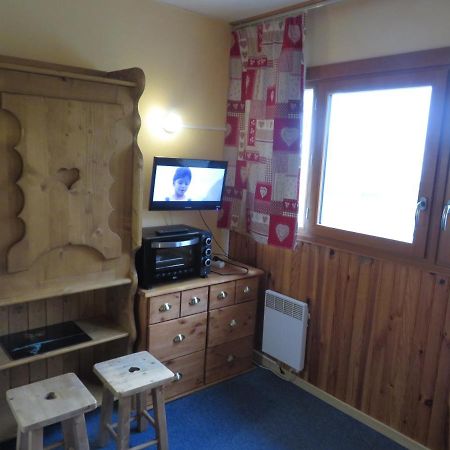 Buron Apartment Сен-Мартен-дьо-Белвил Екстериор снимка