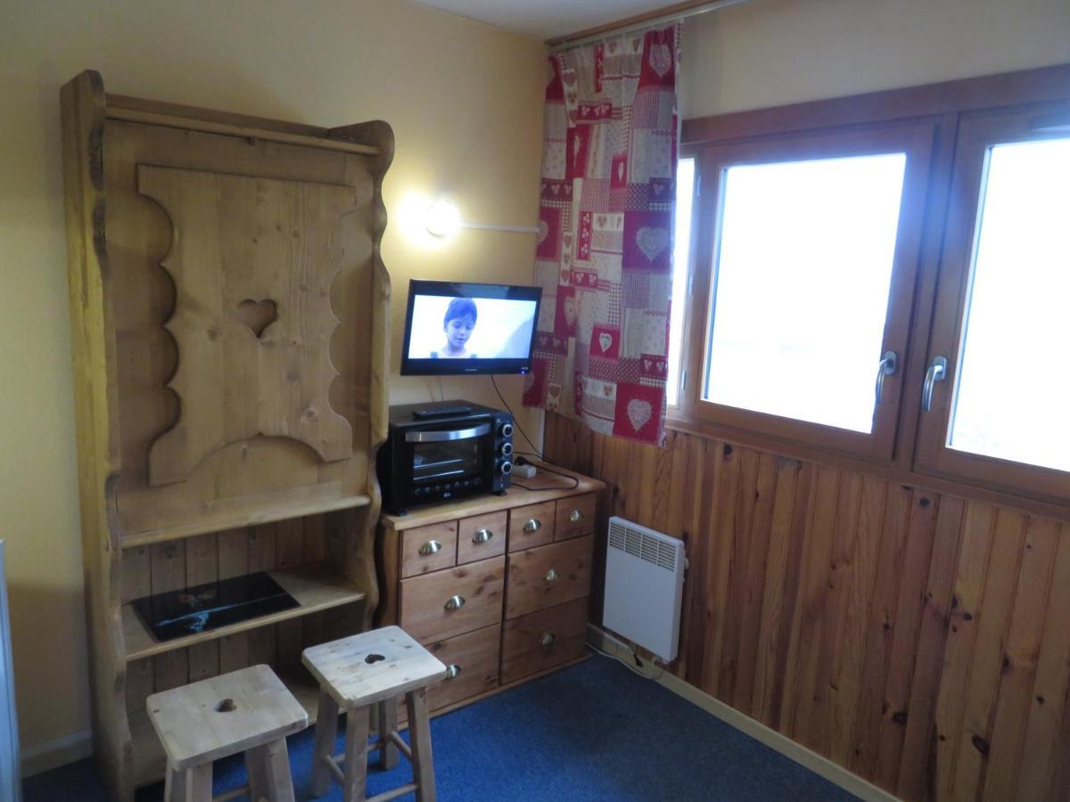 Buron Apartment Сен-Мартен-дьо-Белвил Екстериор снимка