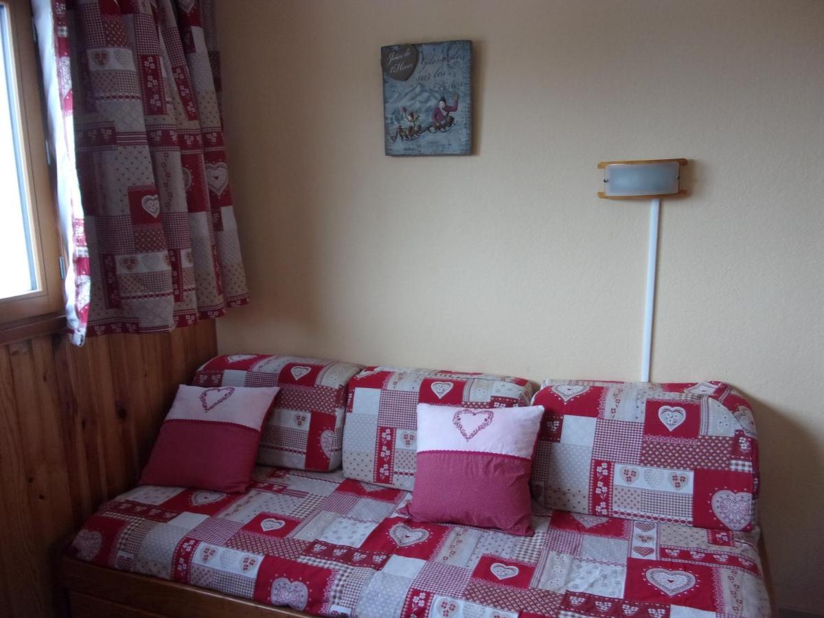 Buron Apartment Сен-Мартен-дьо-Белвил Екстериор снимка