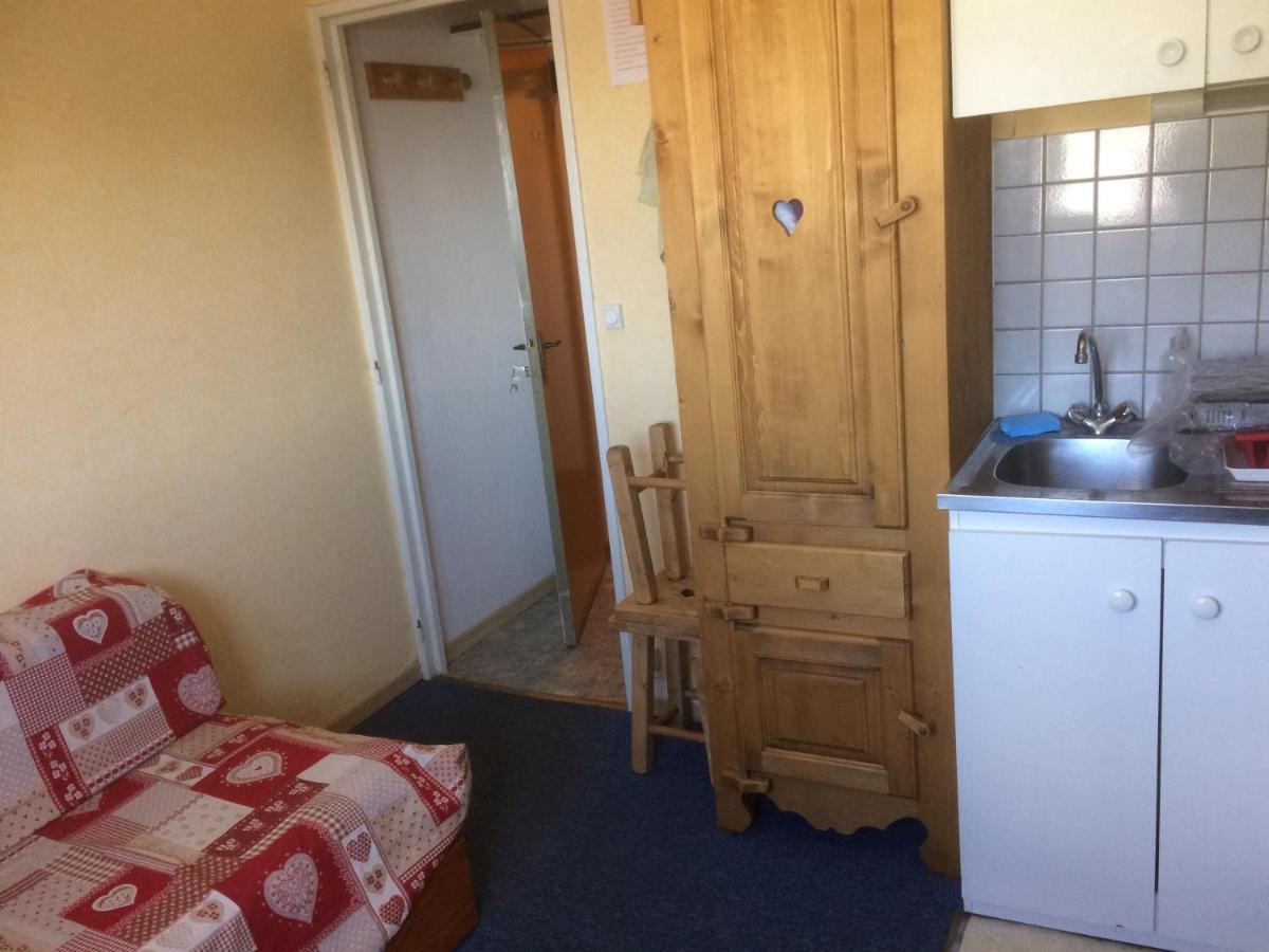 Buron Apartment Сен-Мартен-дьо-Белвил Екстериор снимка