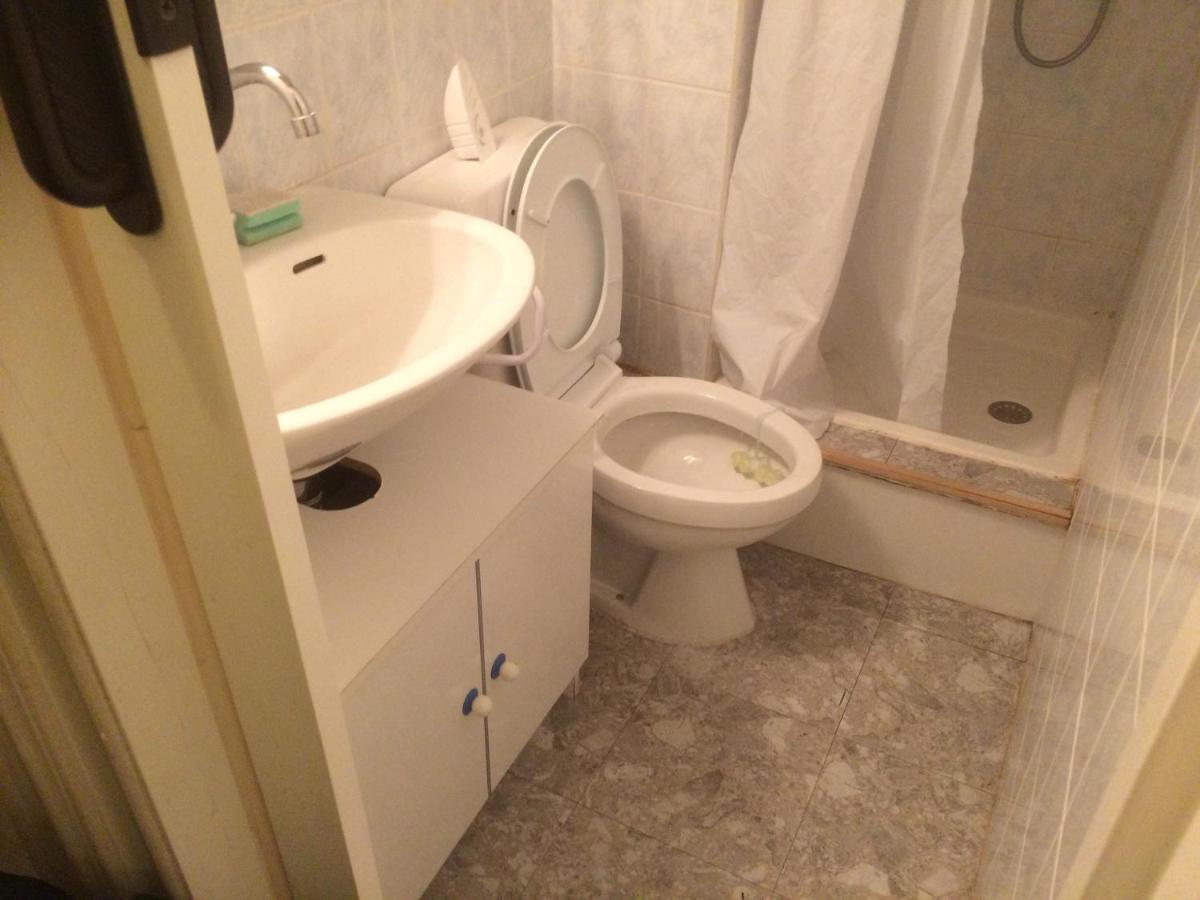 Buron Apartment Сен-Мартен-дьо-Белвил Екстериор снимка