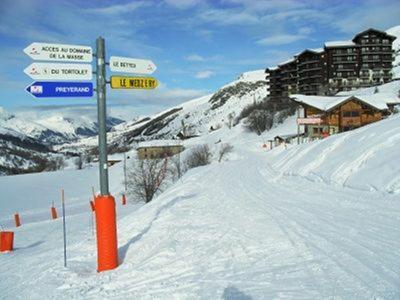 Buron Apartment Сен-Мартен-дьо-Белвил Екстериор снимка