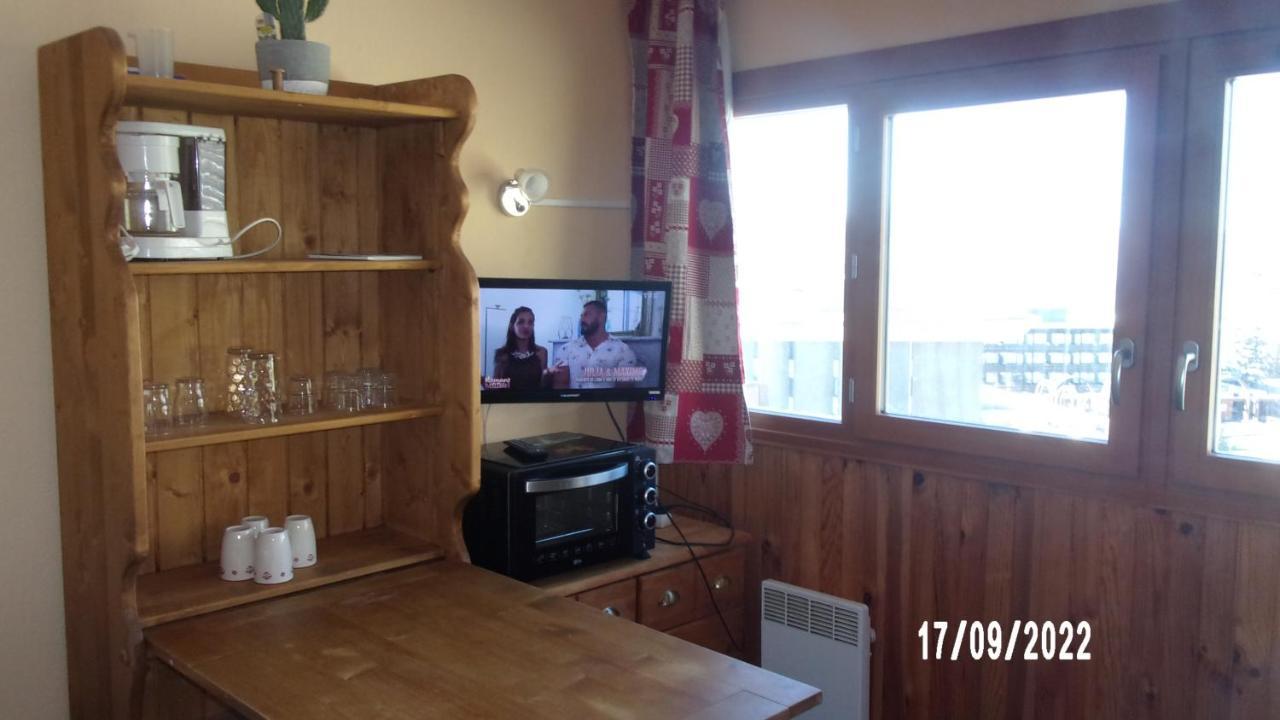 Buron Apartment Сен-Мартен-дьо-Белвил Екстериор снимка